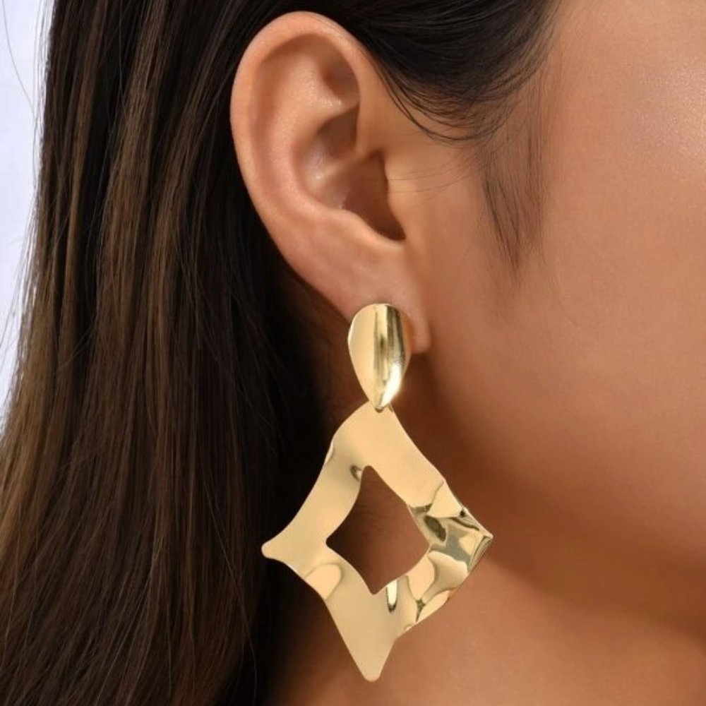 NEW‎ Gold Drop Dangle Geometric Square Fashion Earrings